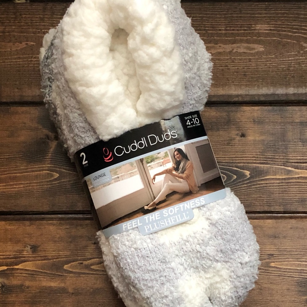 NEW - Cuddl Duds - Sock Slippers